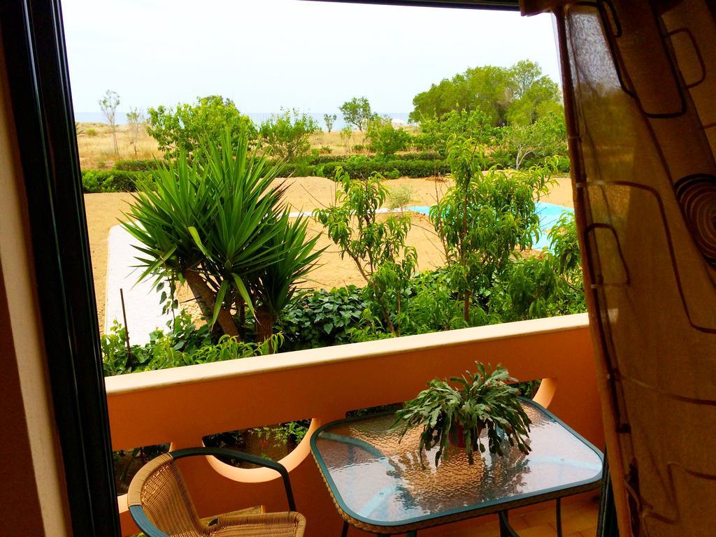העיירה רתימנו Chrissas Apartments מראה חיצוני תמונה